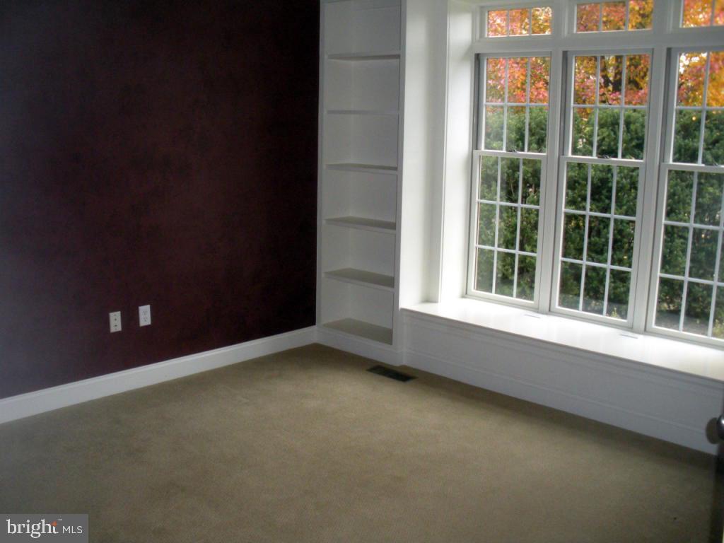 735 Goose Neck Drive Lititz, PA 17543 - Photo 8 of 37 Gallery Image 8