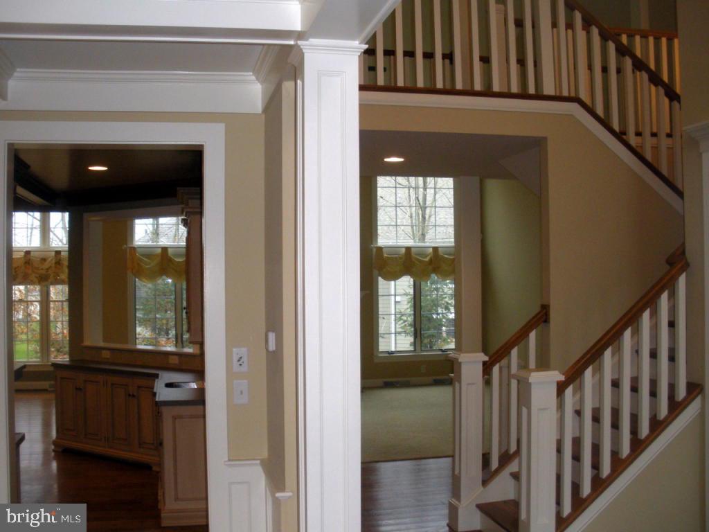 735 Goose Neck Drive Lititz, PA 17543 - Photo 9 of 37 Gallery Image 9