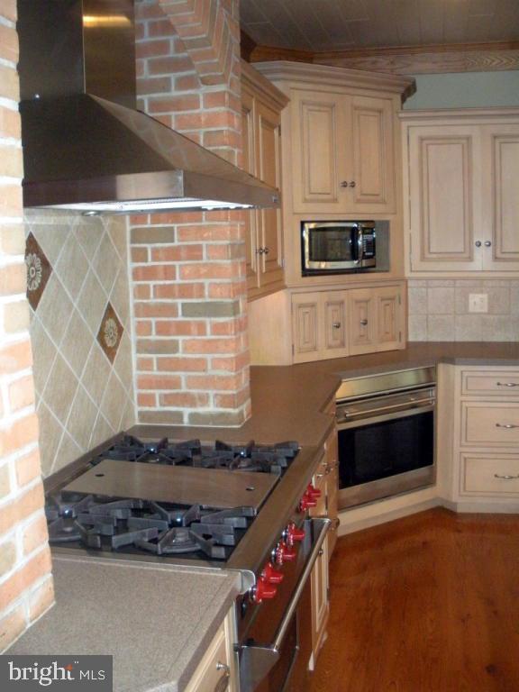 735 Goose Neck Drive Lititz, PA 17543 - Photo 10 of 37 Gallery Image 10
