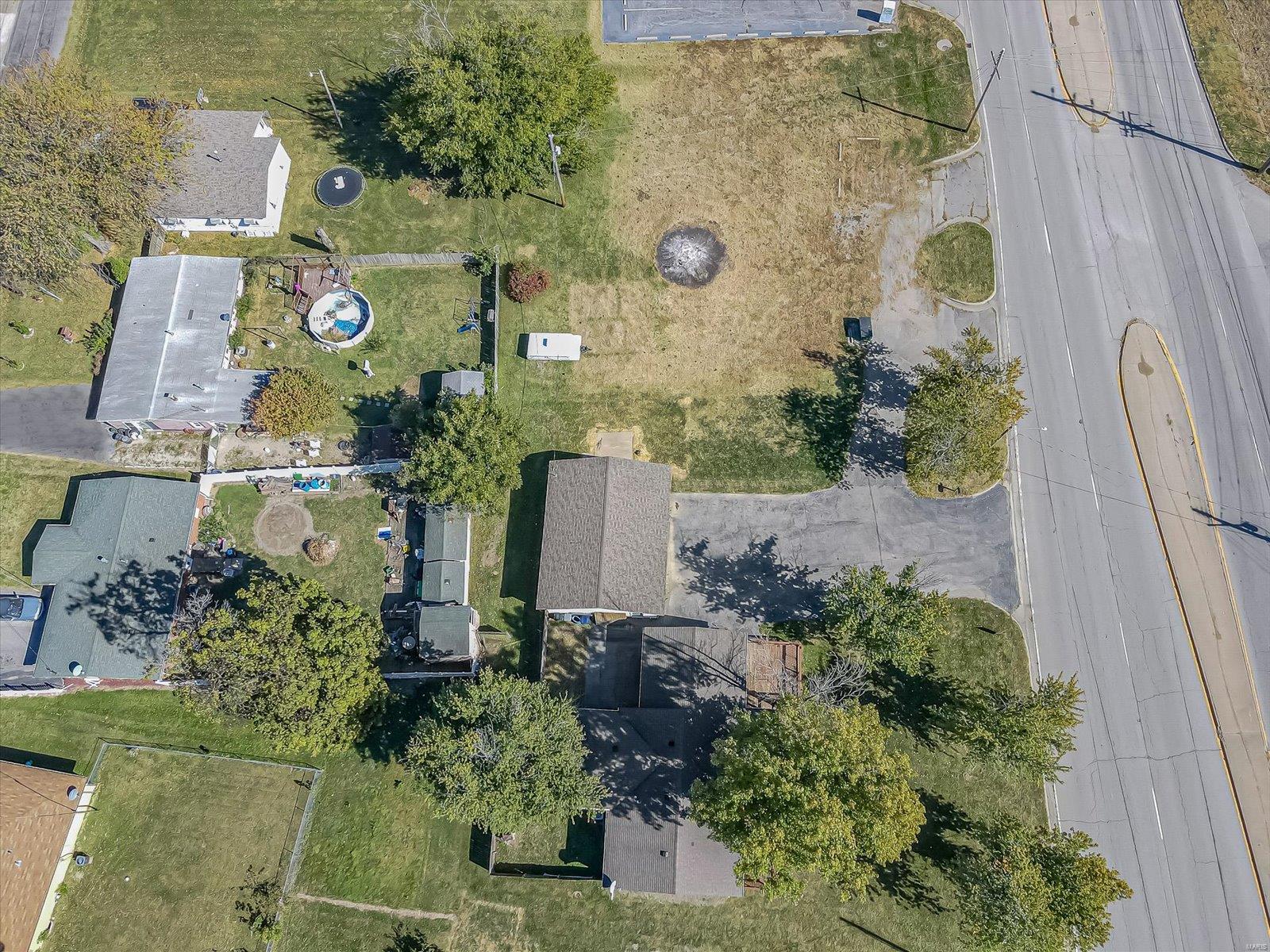 8901 Collinsville Road Collinsville, IL 62234 - Photo 26 of 29 Gallery Image 26