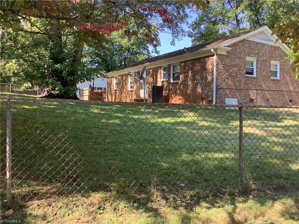 2518 Fernbrook Road Greensboro, NC 27405 - Photo 2 of 9 Gallery Image 2