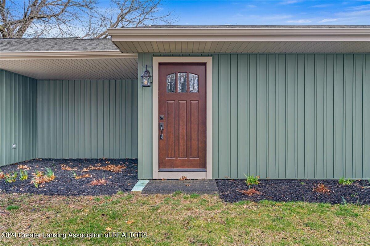 615 Covert Road Leslie, MI 49251 - Photo 2 of 52 07-Media Jett-16