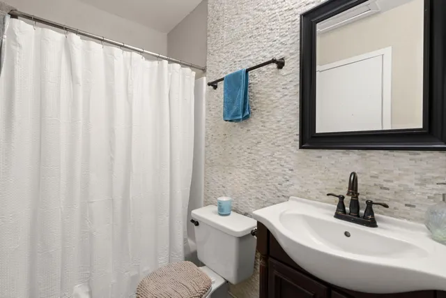 $175,000 | 2011 Coldspring Drive, Unit F, North Charleston, SC 29406