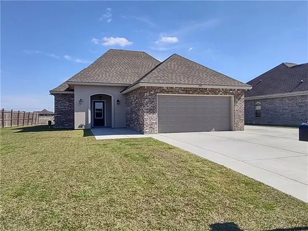 $294,000 | 253 Pond Drive, Thibodaux, LA 70301