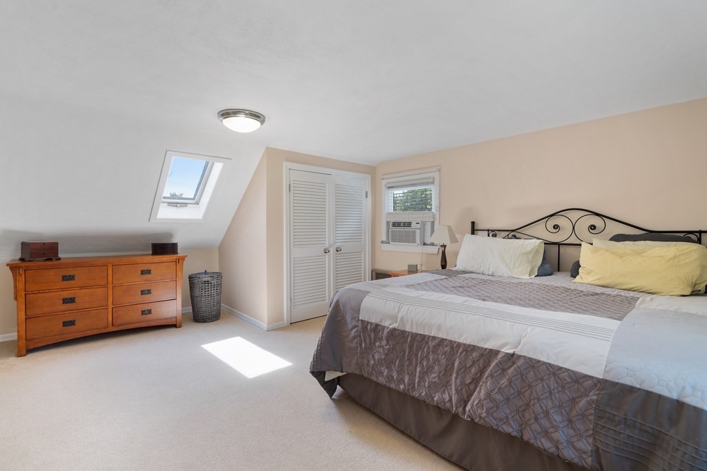 21 Columbine Road Norwood, MA 02062 - Photo 23 of 39 Gallery Image 23