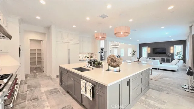 a view of a walk in closet