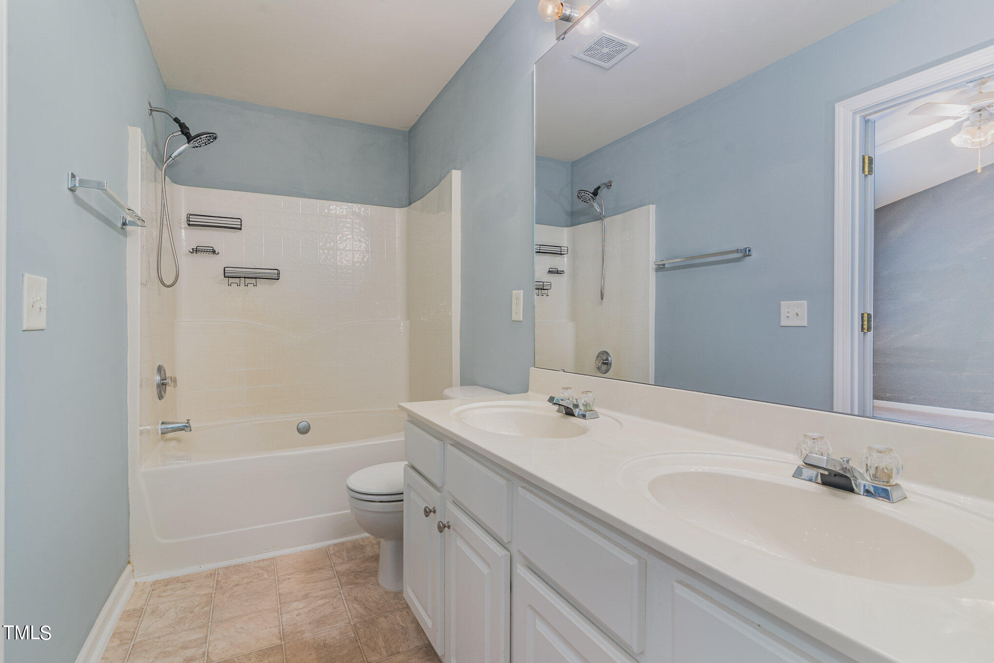 7247 Corvette Court Raleigh, NC 27613 - Photo 16 of 34 Primary bath