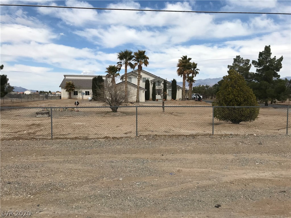 1280 East Gamebird Road Pahrump, NV 89048 - Photo 2 of 49 Gallery Image 2