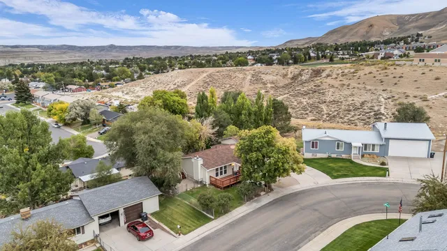 $299,000 | 1415 Winterview Drive, Green River, WY 82935
