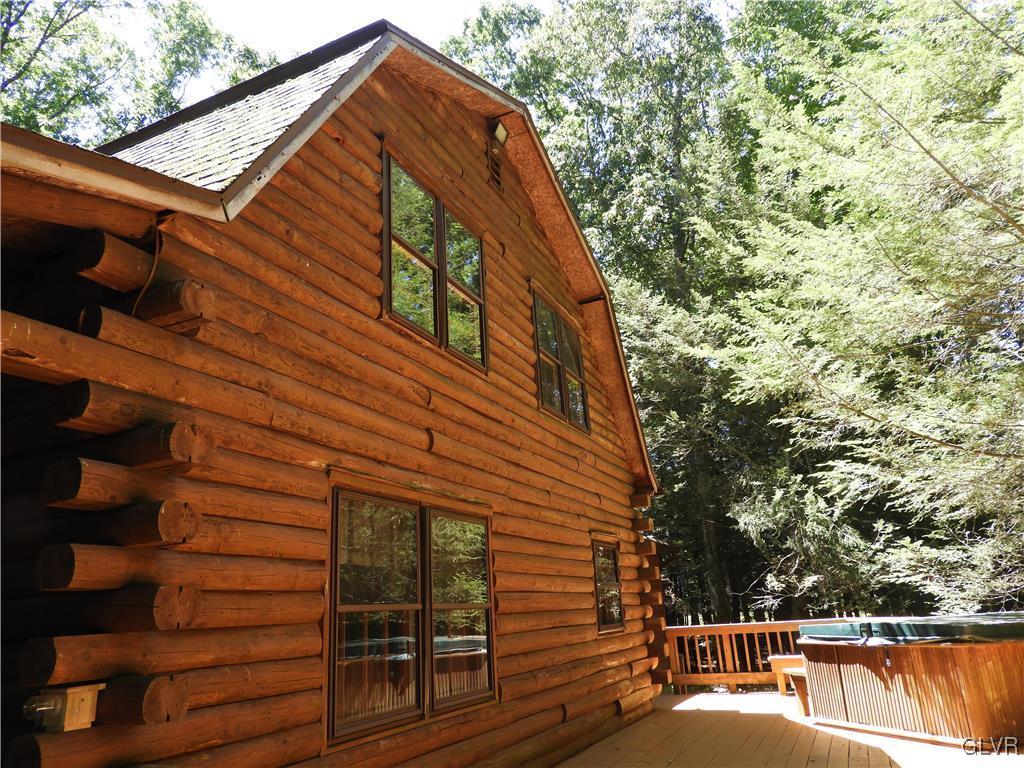 143 Scheller Hill Road Kunkletown, PA 18058 - Photo 14 of 44 Custom Log design