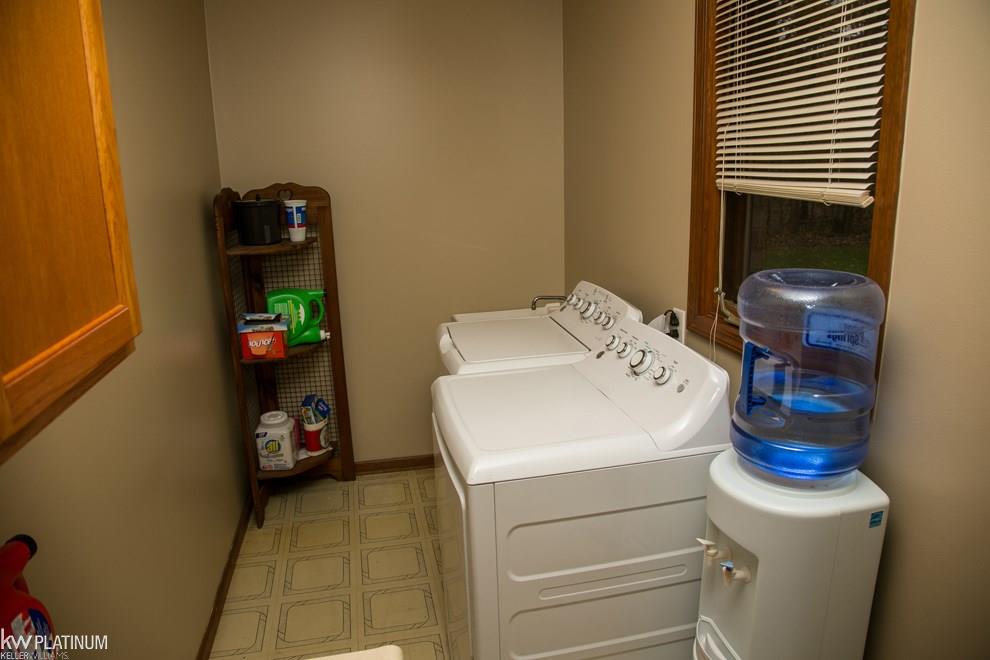 194 Wadhams Road St. Clair, MI 48079 - Photo 20 of 24 31364551-19.JPG