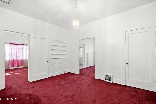 $300,000 | 3901 McKinley Avenue, El Paso, TX 79930