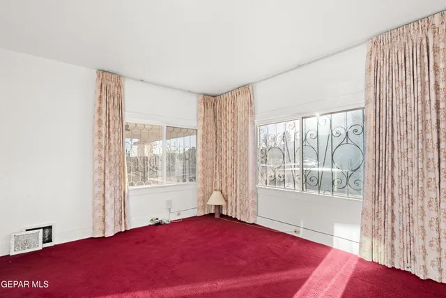 $300,000 | 3901 McKinley Avenue, El Paso, TX 79930