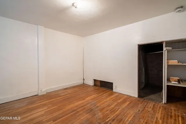 $300,000 | 3901 McKinley Avenue, El Paso, TX 79930