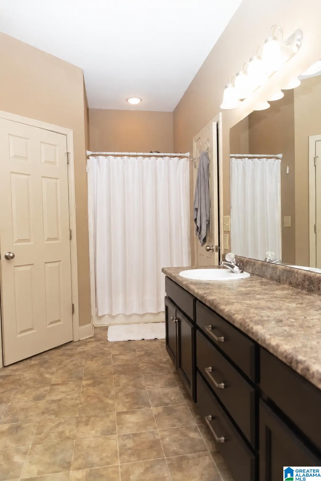 1045 Lee Road Valley, AL 36854 - Photo 27 of 32 Gallery Image 27