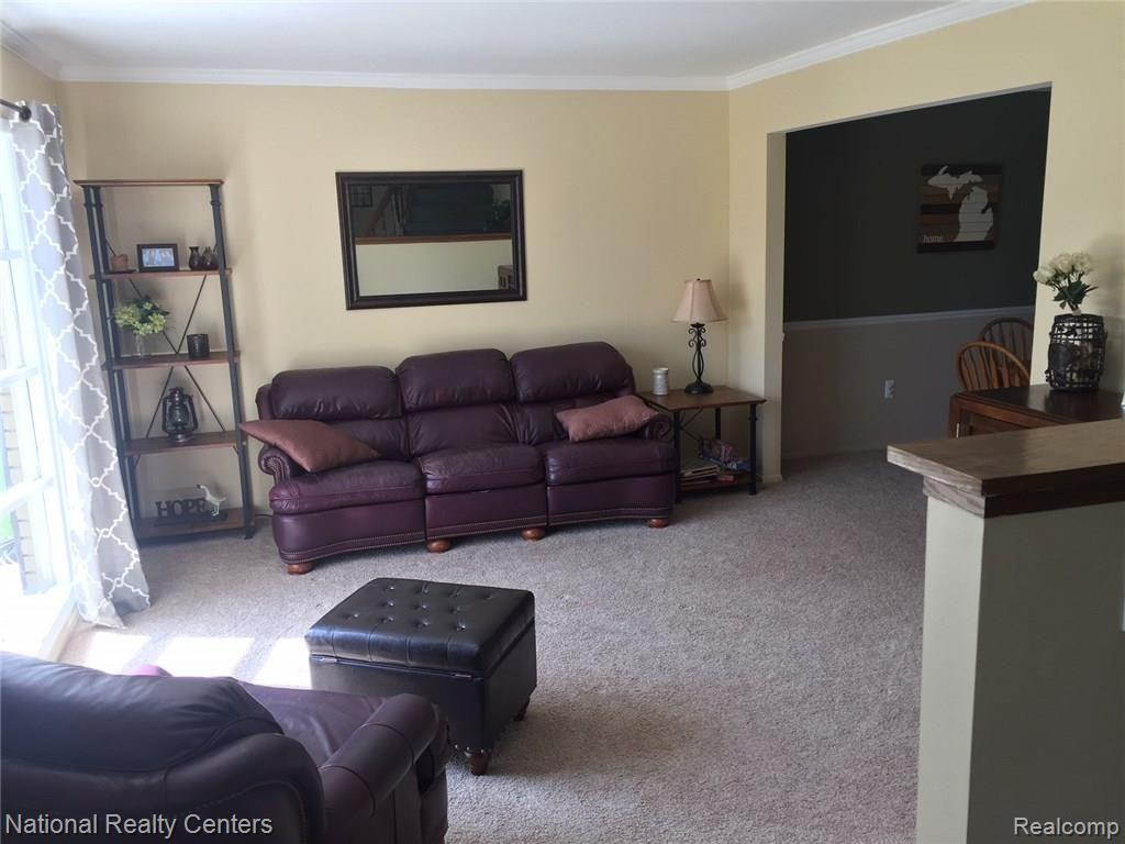 2518 Dorfield Drive Rochester Hills, MI 48307 - Photo 4 of 26