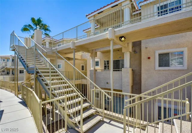 $230,000 | 1979 Cutlass Drive, Unit 1979, Henderson, NV 89014