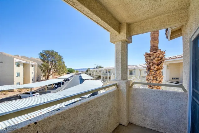 $230,000 | 1979 Cutlass Drive, Unit 1979, Henderson, NV 89014