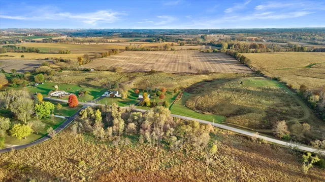 $725,000 | 7542 West Waterford Road, Unit LT3, Hartford, WI 53027