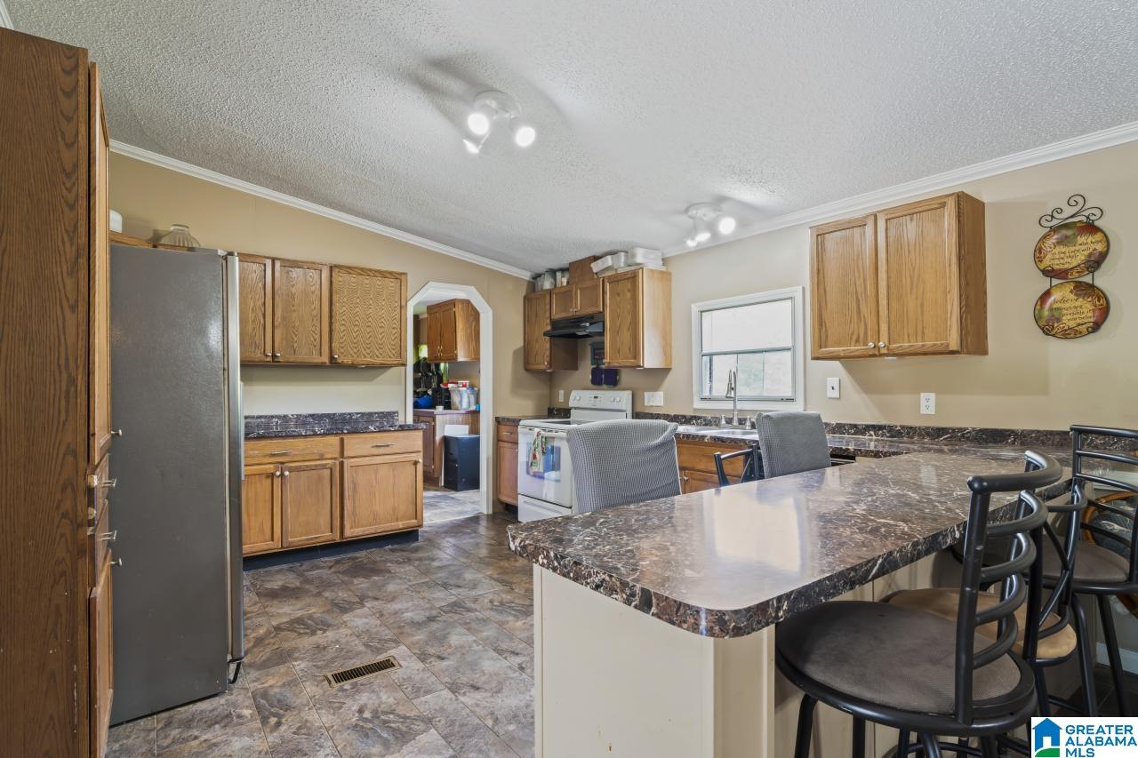390 Stolle Farm Road Ashville, AL 35953 - Photo 5 of 35