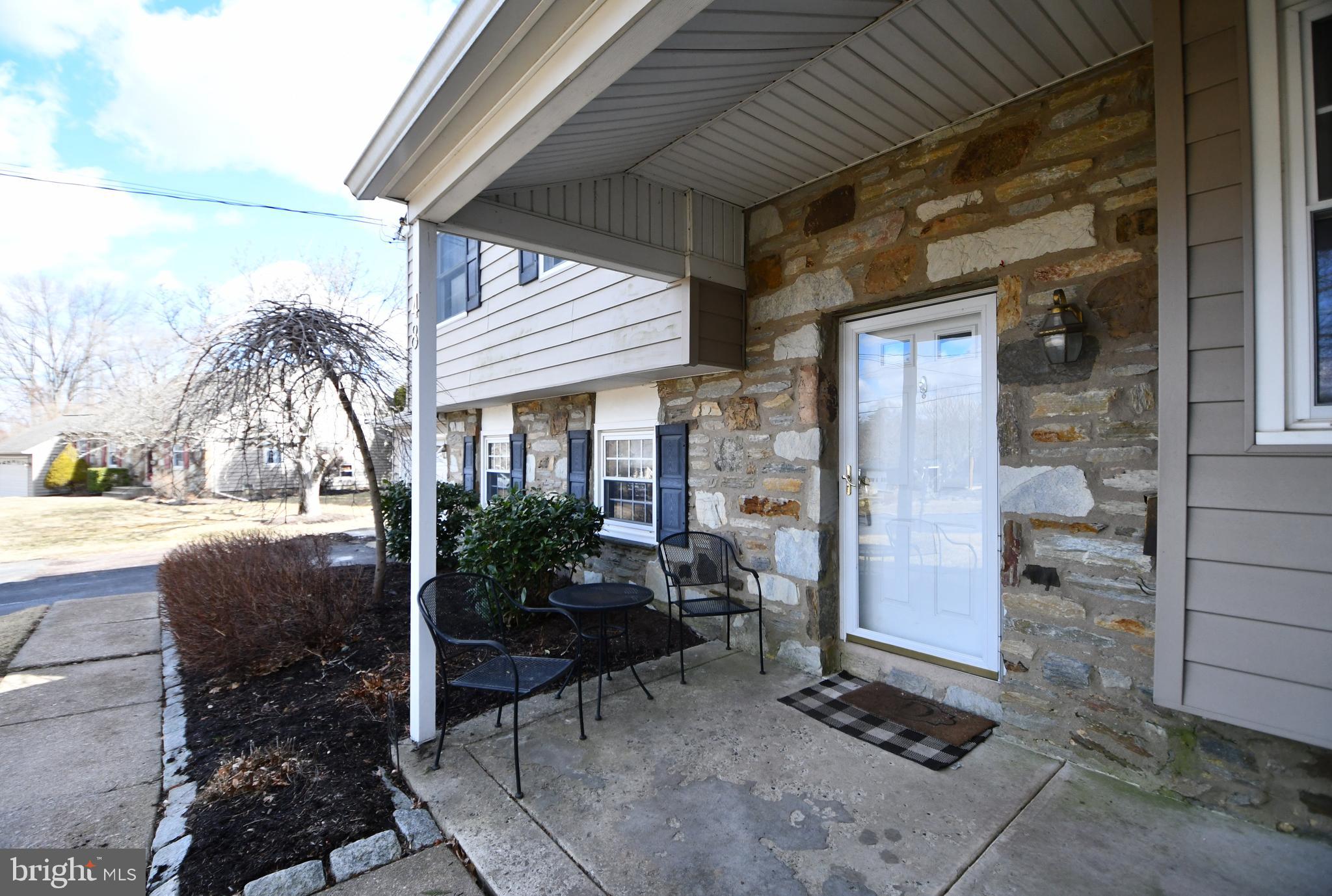 48 Valley View Road Chalfont, PA 18914 - Photo 4 of 54 Gallery Image 4