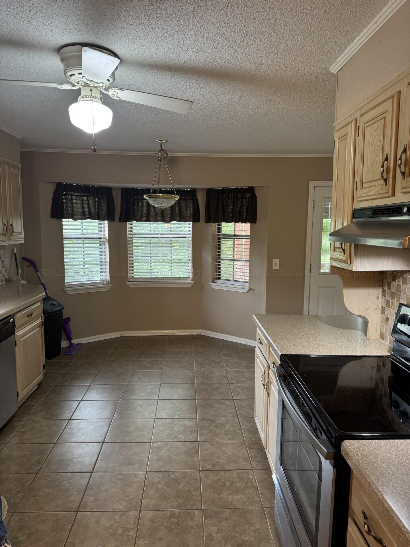 4407 Pineywoods Sipsey Road Jasper, AL 35504 - Photo 10 of 21 kitchen (3)