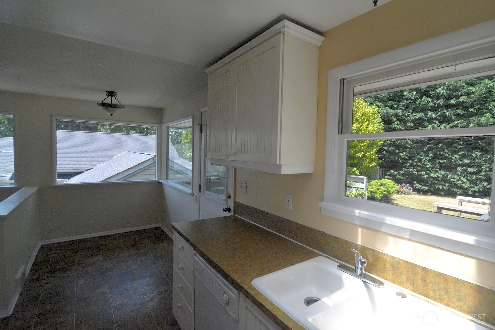 2116 North 86th Street Seattle, WA 98103 - Photo 12 of 26 Gallery Image 12
