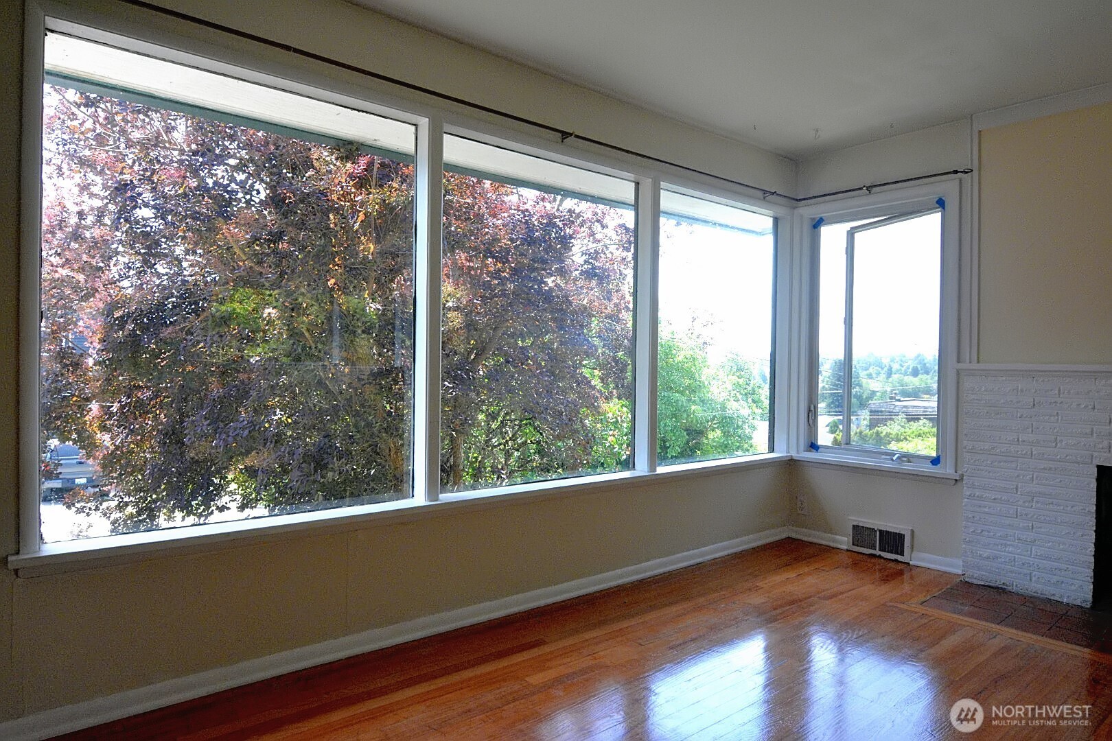 2116 North 86th Street Seattle, WA 98103 - Photo 5 of 26 Gallery Image 5