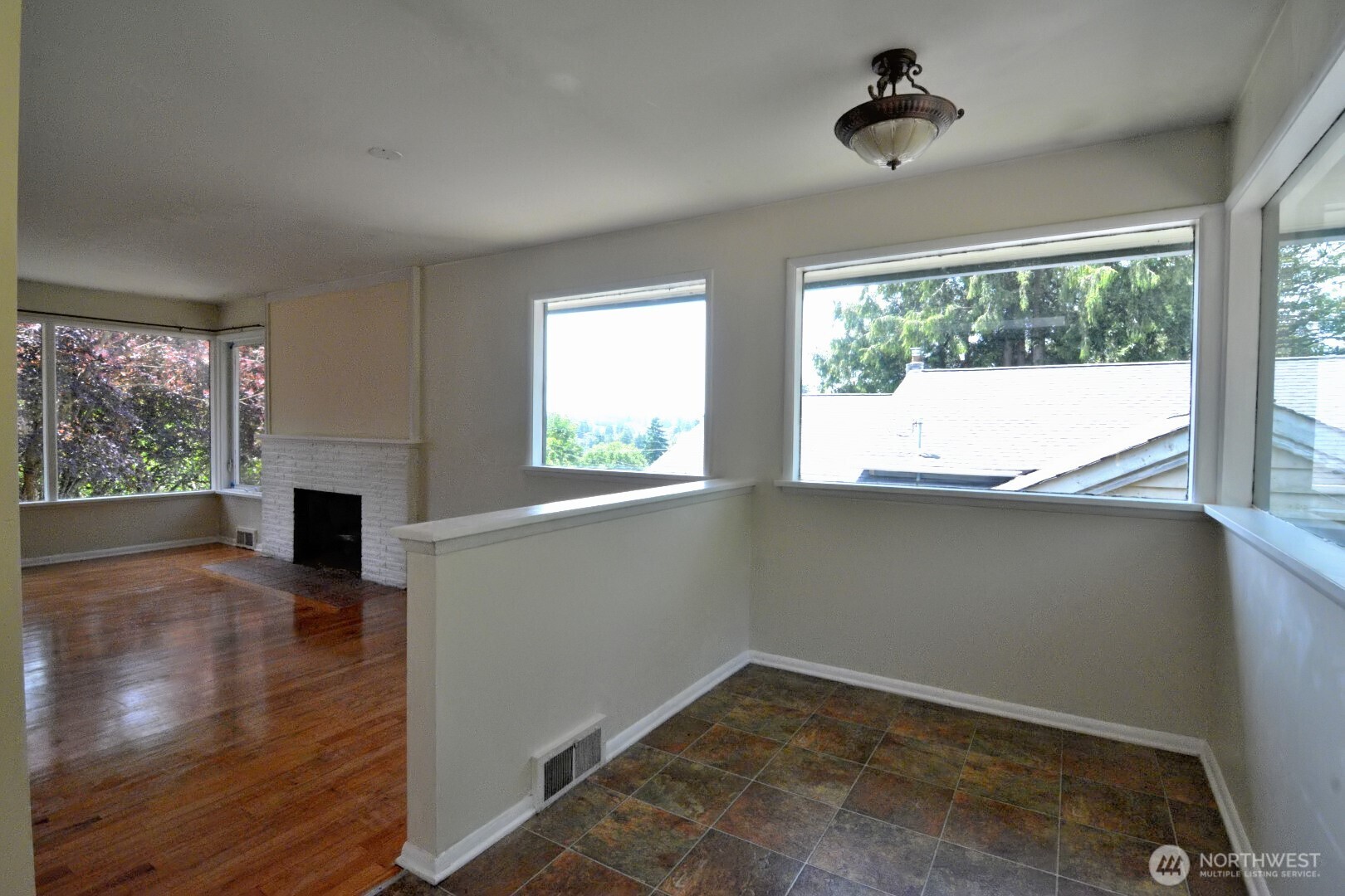 2116 North 86th Street Seattle, WA 98103 - Photo 8 of 26 Gallery Image 8
