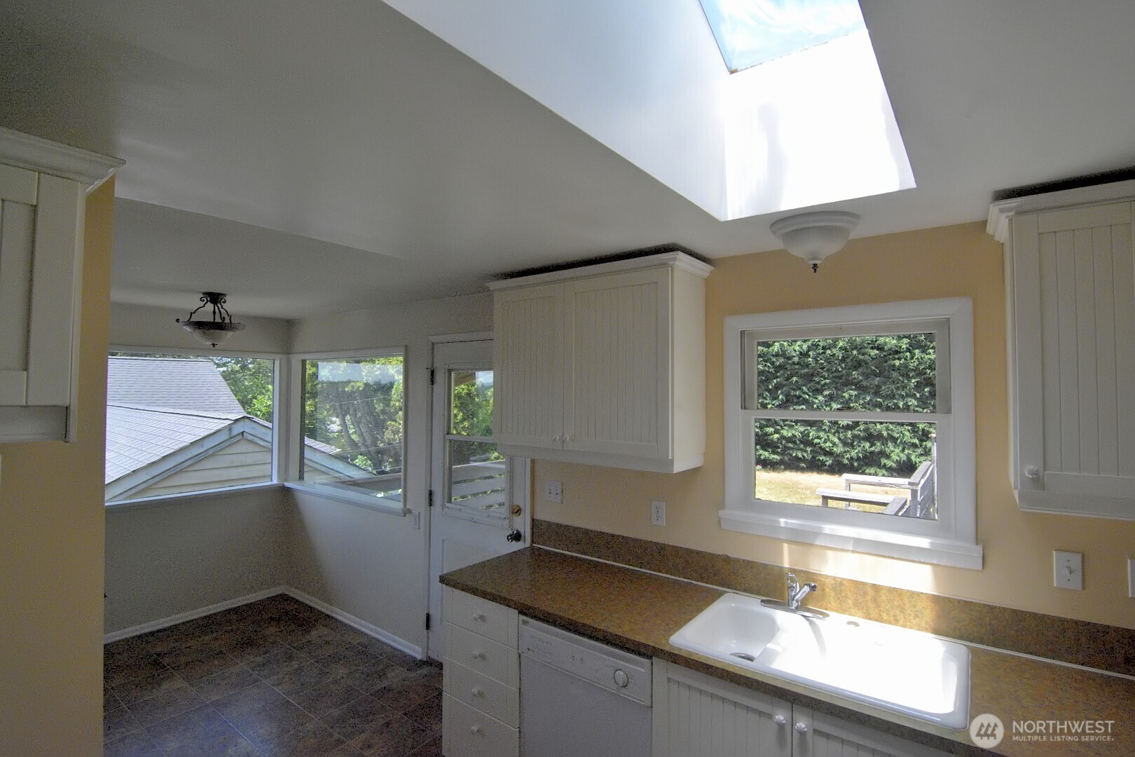 2116 North 86th Street Seattle, WA 98103 - Photo 9 of 26 Gallery Image 9