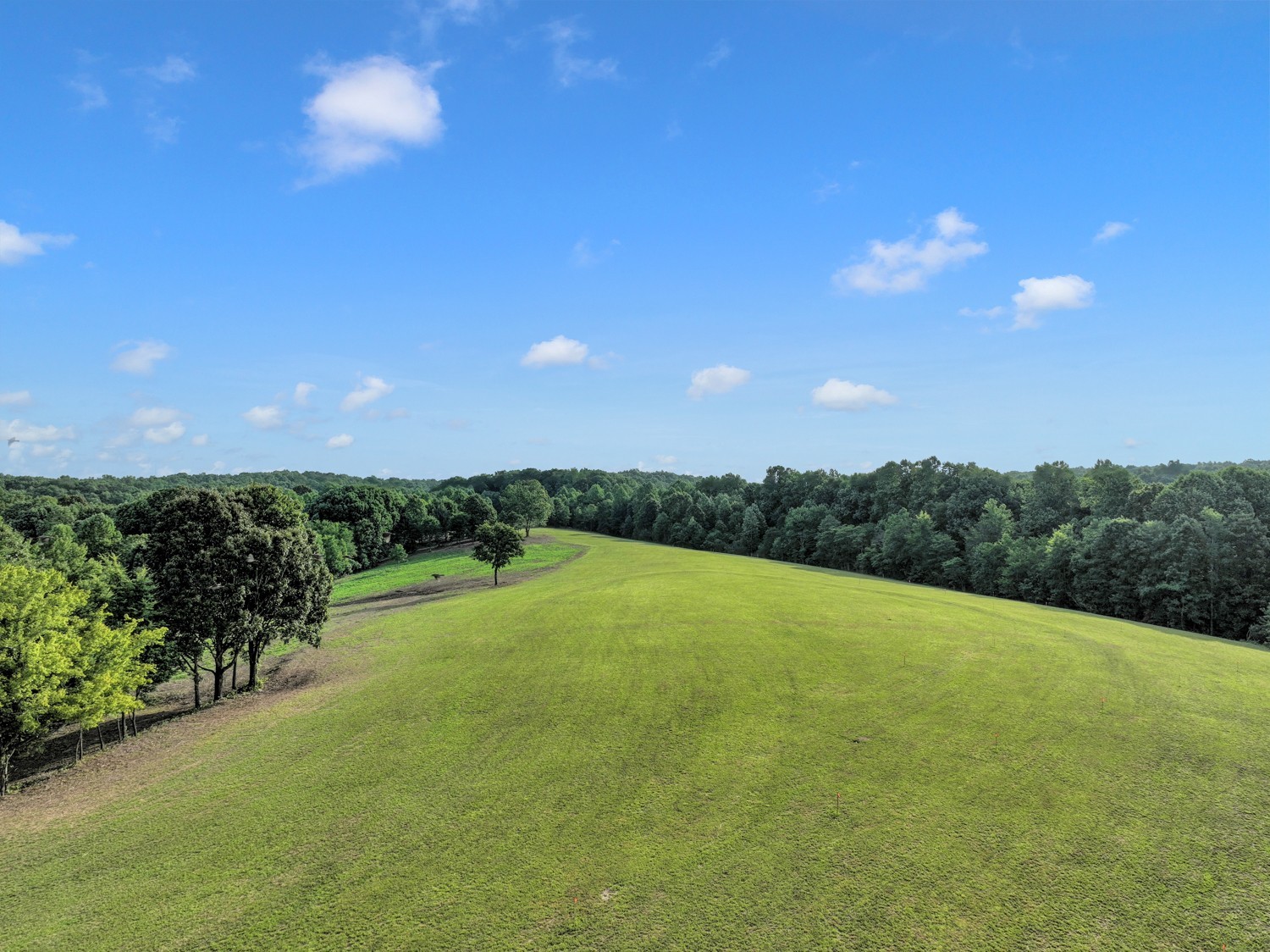 7740 Pewitt Road Franklin, TN 37064 - Photo 14 of 33 a view of an ocean and yard