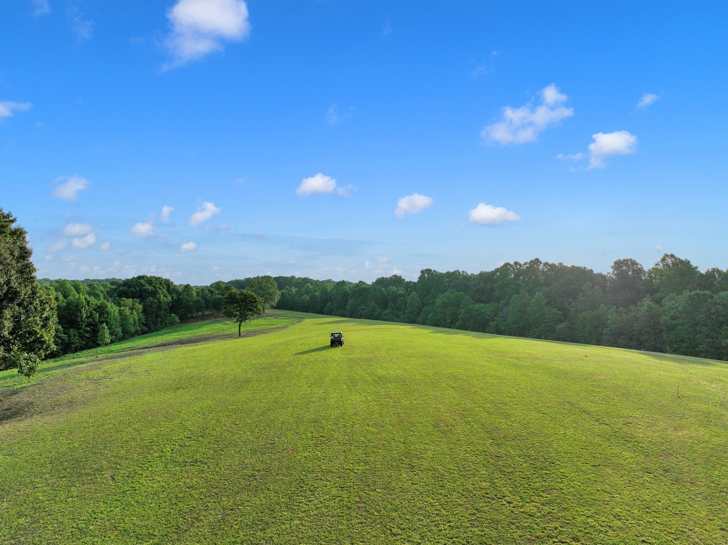 7740 Pewitt Road Franklin, TN 37064 - Photo 26 of 33 a view of an ocean and a mountain