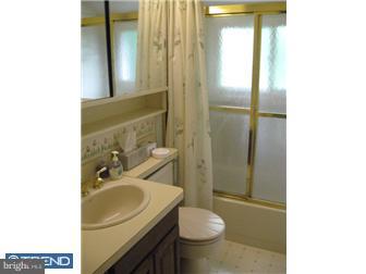 78 Harrow Road Levittown, PA 19056 - Photo 9 of 12 Bathroom