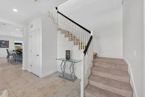 a view of entryway and hall