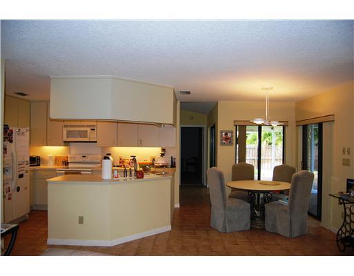 4247 Brandywine Drive Boca Raton, FL 33487 - Photo 8 of 25 Additional Photo