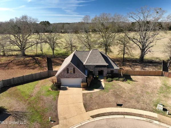 $369,500 | 306 Cedar Stone Court, Florence, MS 39073