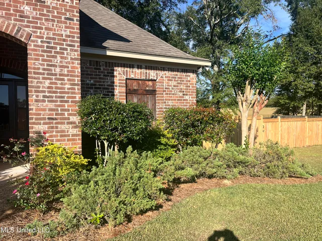 $379,000 | 306 Cedar Stone Court, Florence, MS 39073