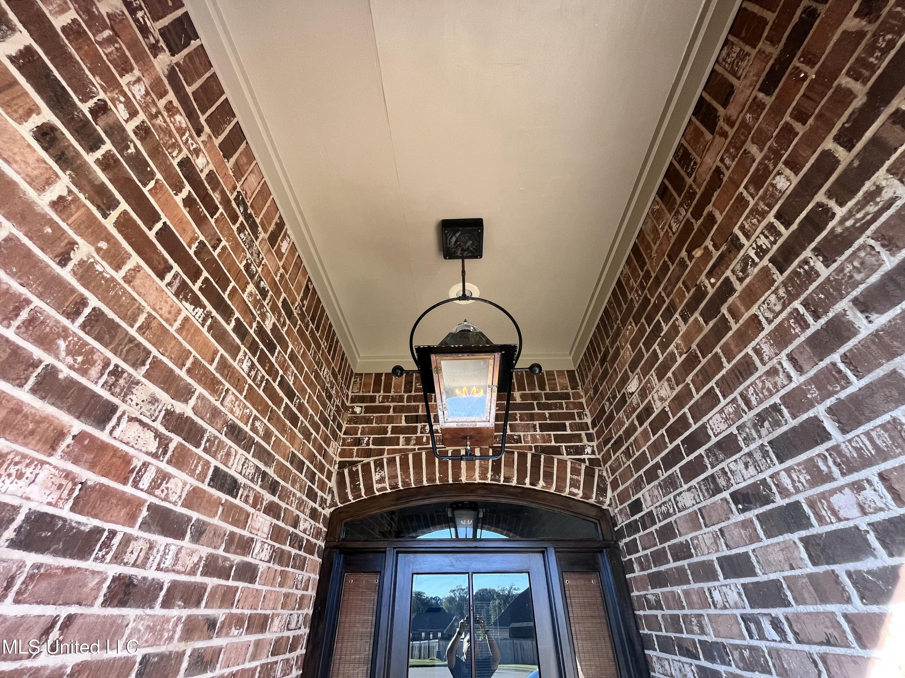 306 Cedar Stone Court Florence, MS 39073 - Photo 2 of 69 IMG_9614