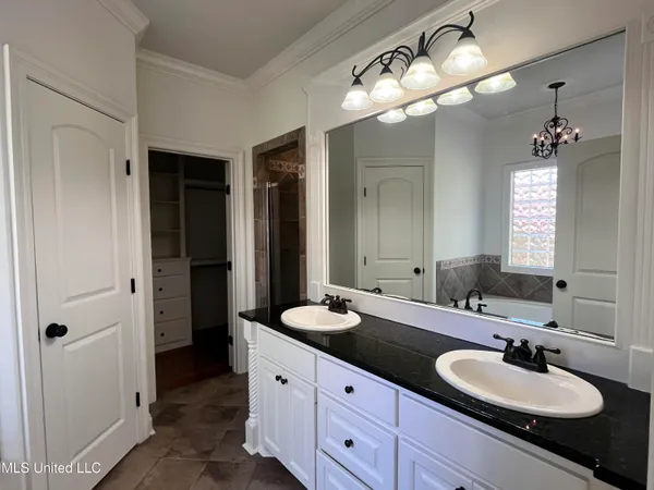 $369,500 | 306 Cedar Stone Court, Florence, MS 39073