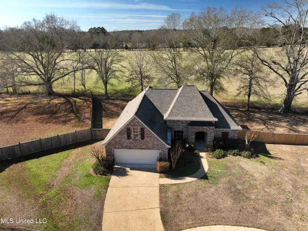 $369,500 | 306 Cedar Stone Court, Florence, MS 39073