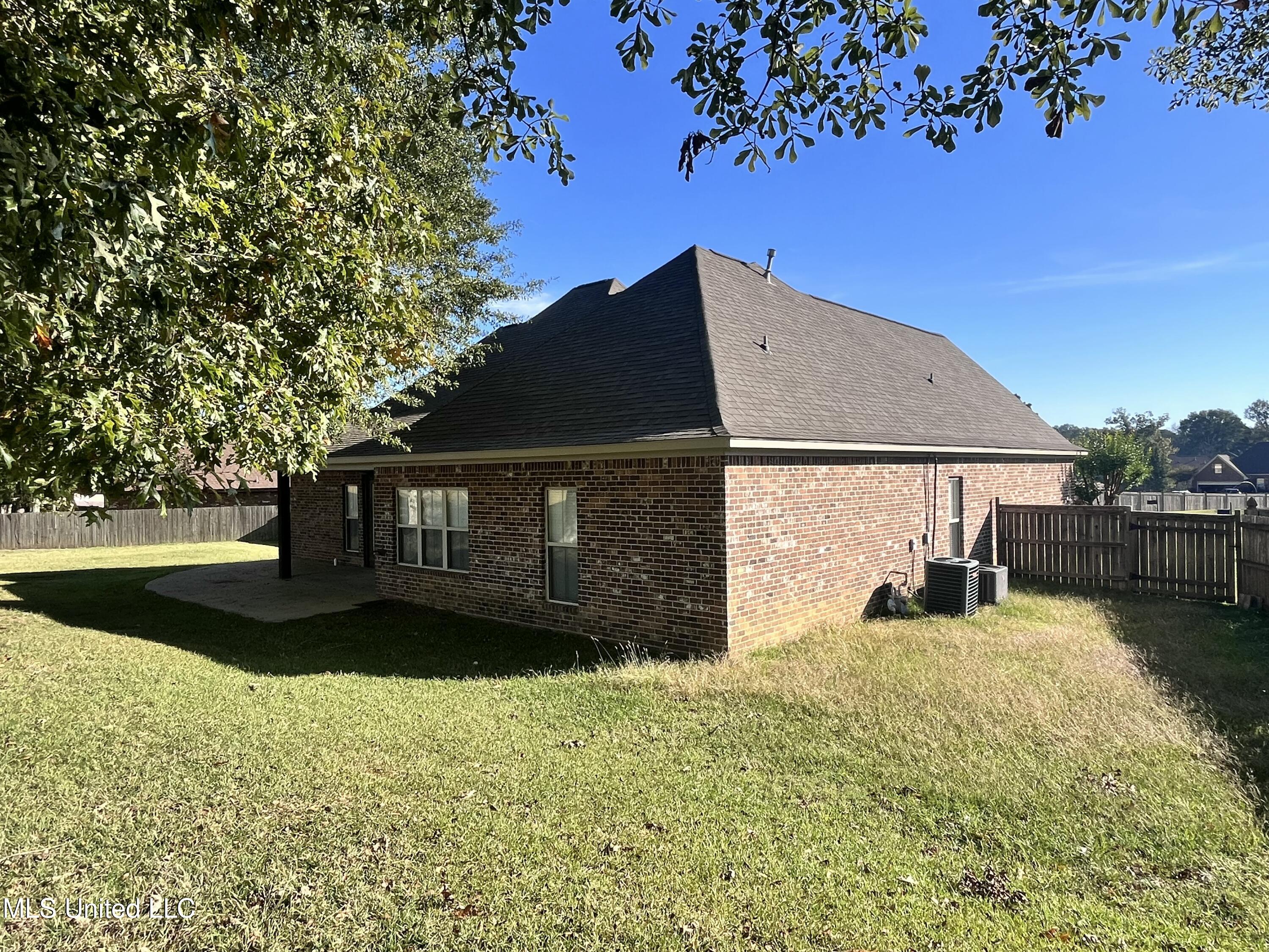 306 Cedar Stone Court Florence, MS 39073 - Photo 63 of 69 IMG_9611
