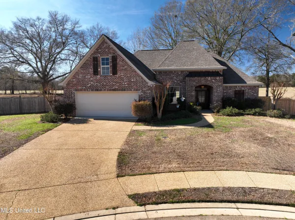 $369,500 | 306 Cedar Stone Court, Florence, MS 39073