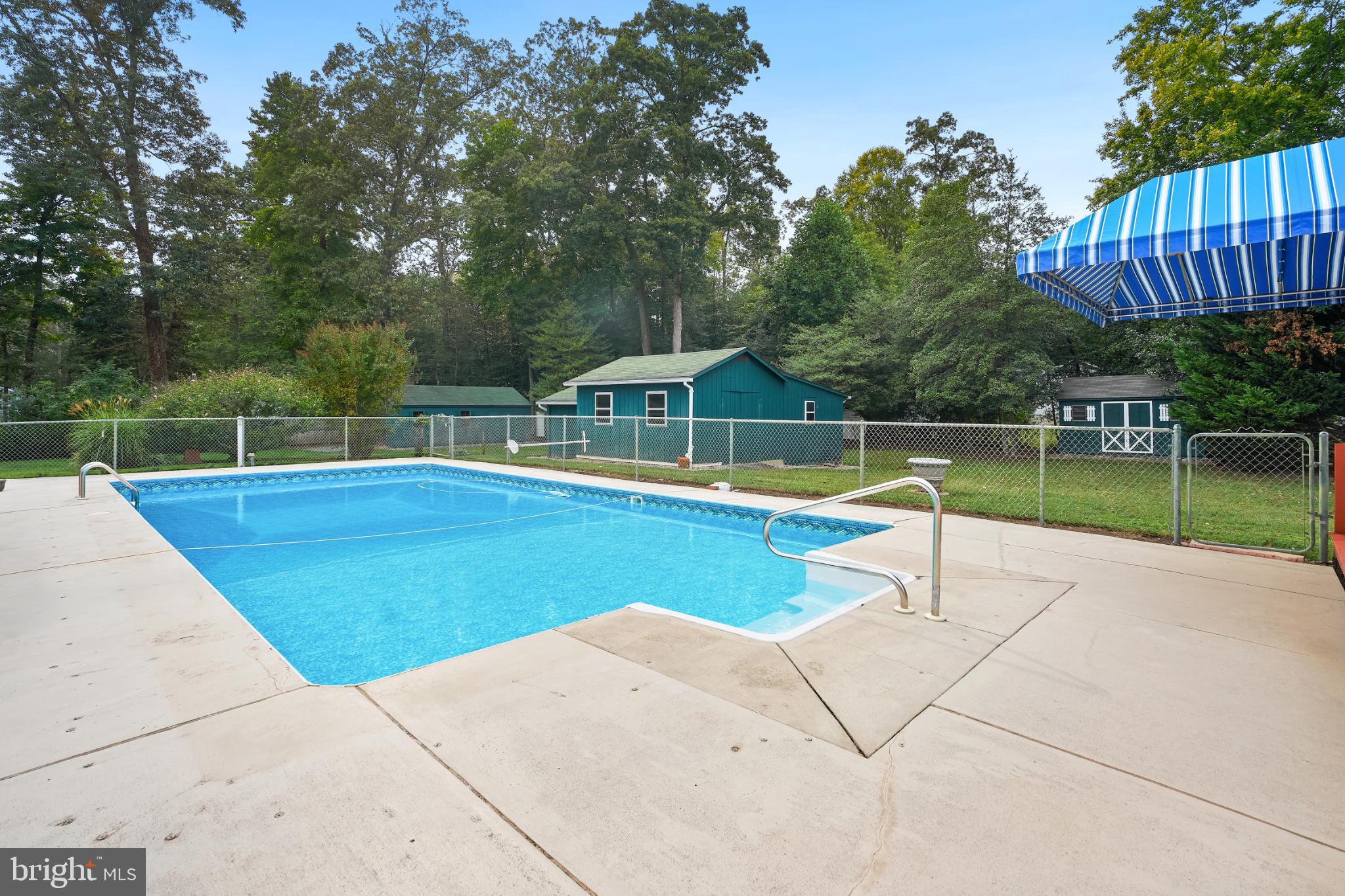 2718 Riva Road Annapolis, MD 21401 - Photo 2 of 25 Tranquil retreat with inviting poolside oasis.