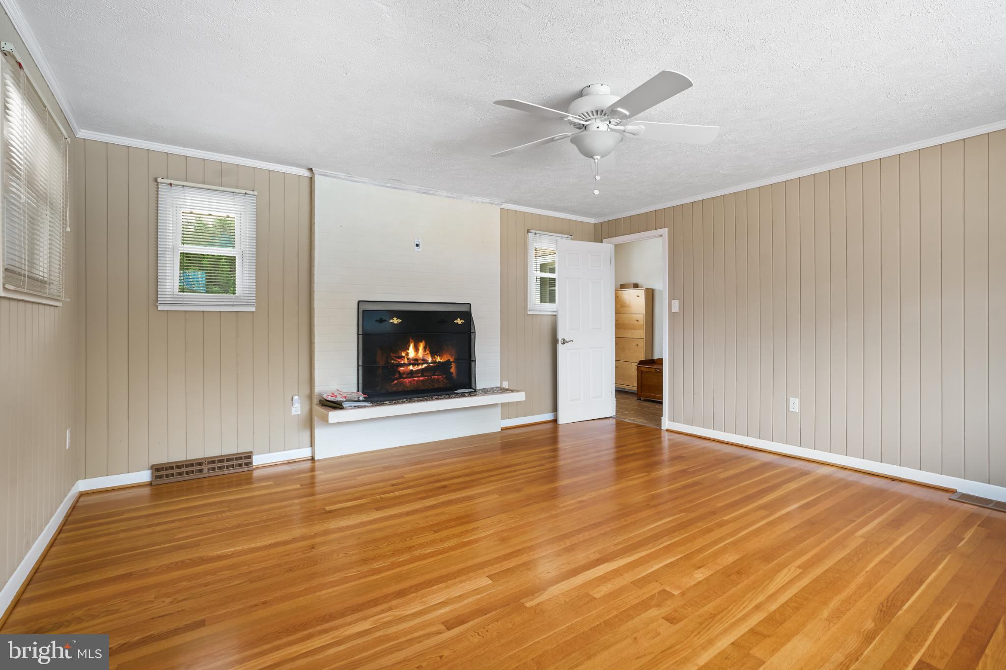 2718 Riva Road Annapolis, MD 21401 - Photo 8 of 25 Gallery Image 8