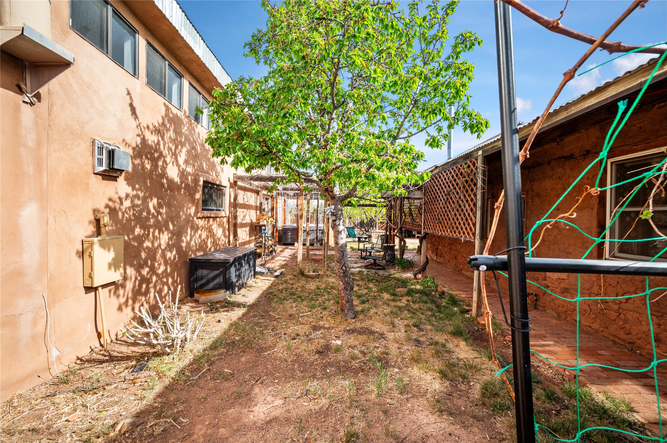 3-4 County Rd B41C San Jose, NM 87565 - Photo 13 of 23 Courtyard
