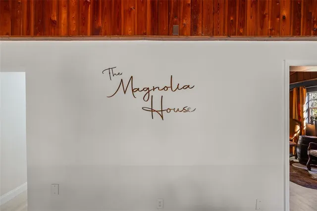 $899,000 | 17790 Caloosa Road, Alva, FL 33920