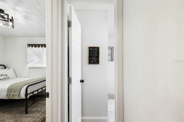 $899,000 | 17790 Caloosa Road, Alva, FL 33920