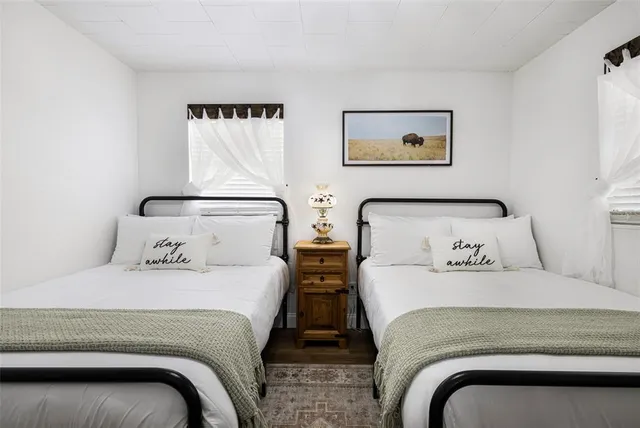 $899,000 | 17790 Caloosa Road, Alva, FL 33920