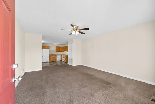 $1,095 | 105 Solid Rock Court, Unit B, Clarksville, TN 37042