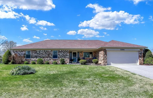 $325,000 | 1344 Angela Court, Plainfield, IN 46168